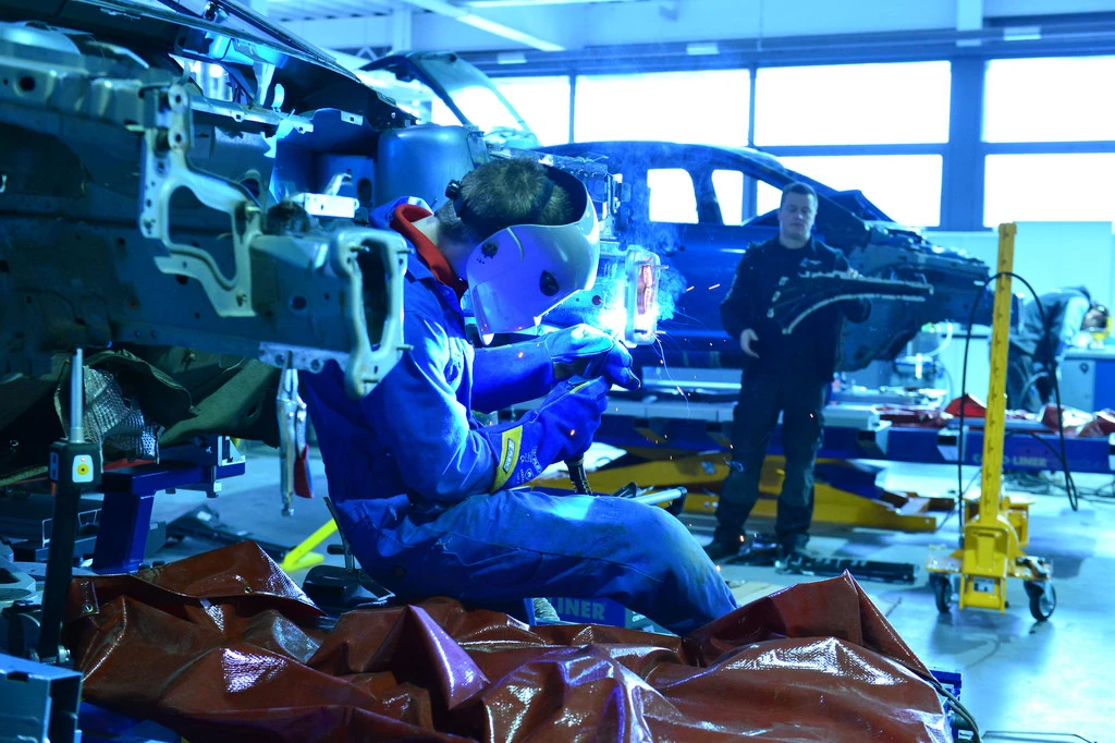How To Turn into An Aircraft Mechanic mechanical seal